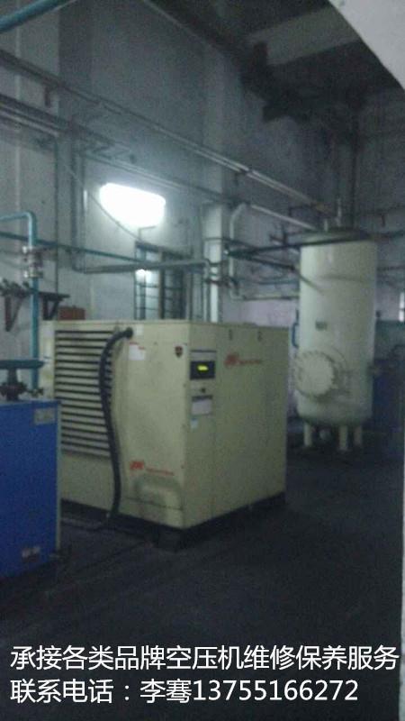 空壓機(jī)面板屏幕無任何顯示的原因及處理方法